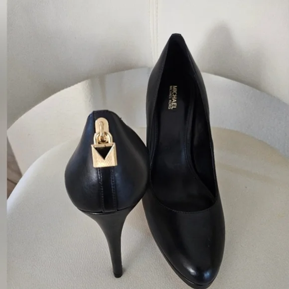 Michael Kors Black Leather Heels with Gold Accent - Picture 2 of 9